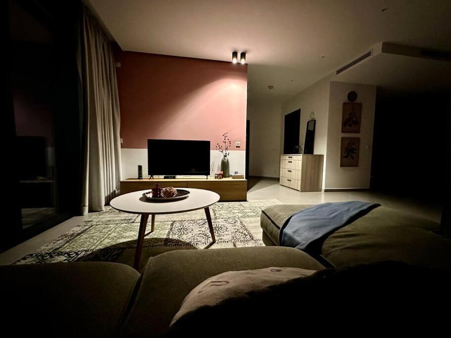Stunning 2Br Apt In St Julians Сент Джулианс Экстерьер фото